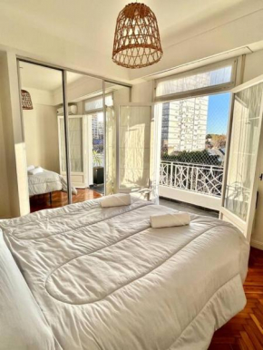 LUMINOSO Y CÓMODO 2 BDR EN COLEGIALES 5PAX